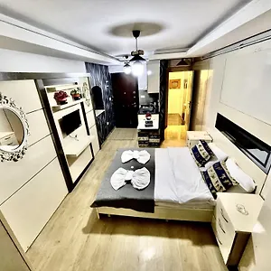 Taksim Luxury Center Boutique Apartment